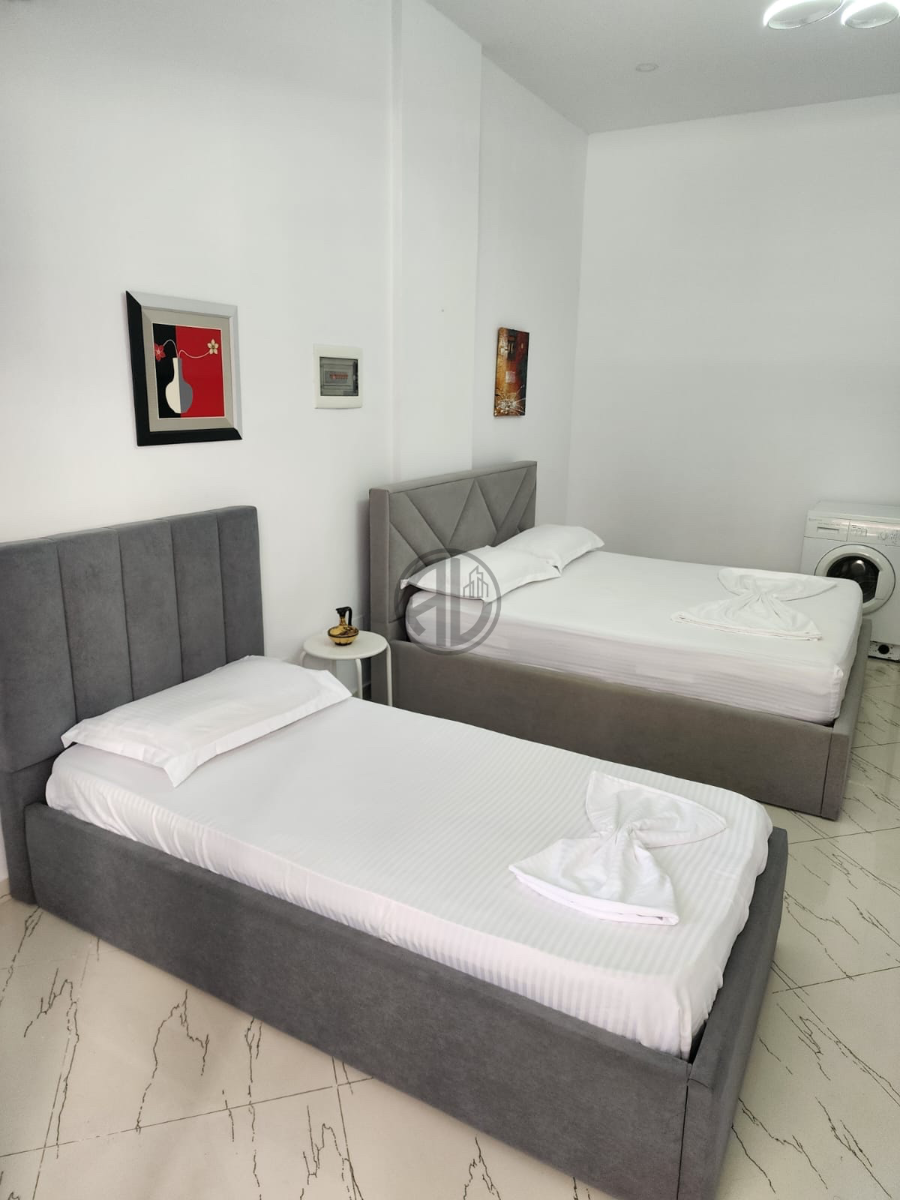 Shitet Garsoniere – Plazh, Durrës 2