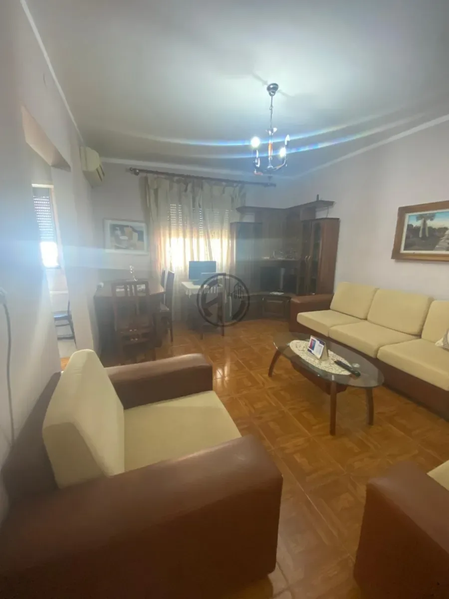 Apartament 1+1 me Qira – Stadium, Durrës 3