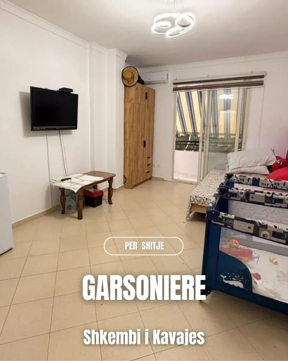 Shitet Garsoniere – Shkëmbi i Kavajës, Durrës 4