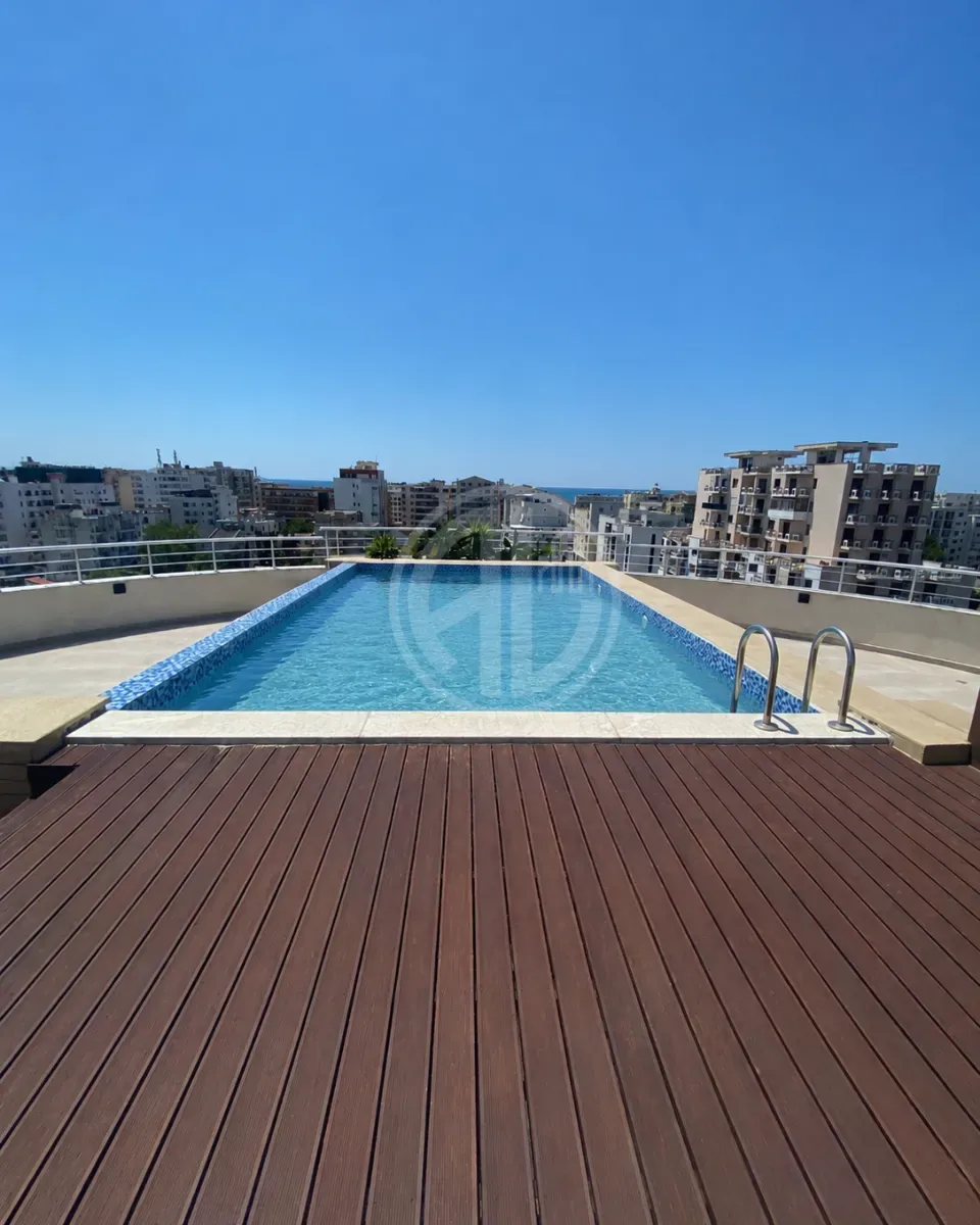 Penthouse Luksoz për Shitje me Verandë Panoramike PLAZH DURRES