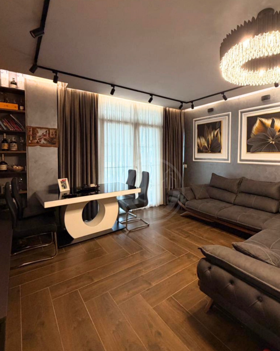 Apartment 2+1 me qera tek rruga e portit 3