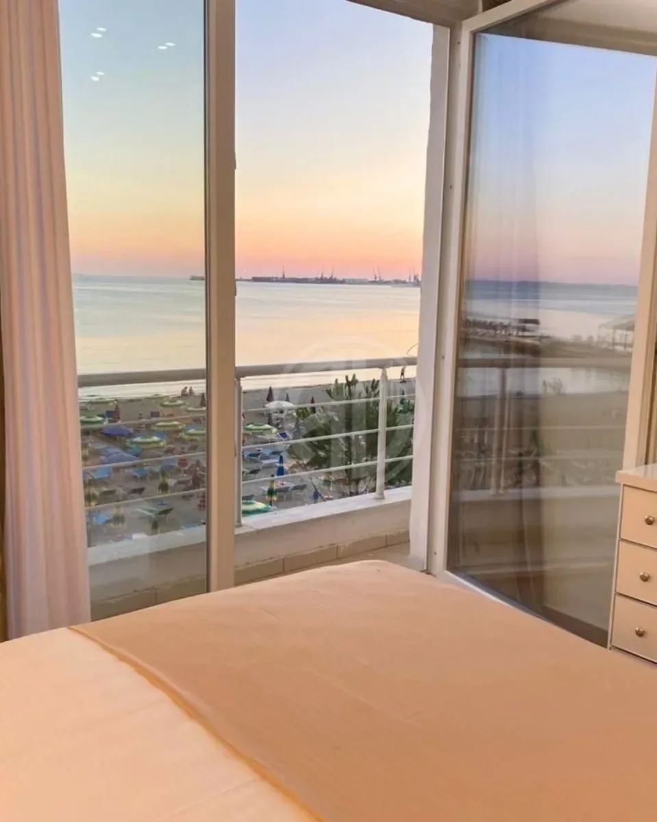 Jepet me Qira Apartament Luksoz 1+1 –Plazh Durres 3