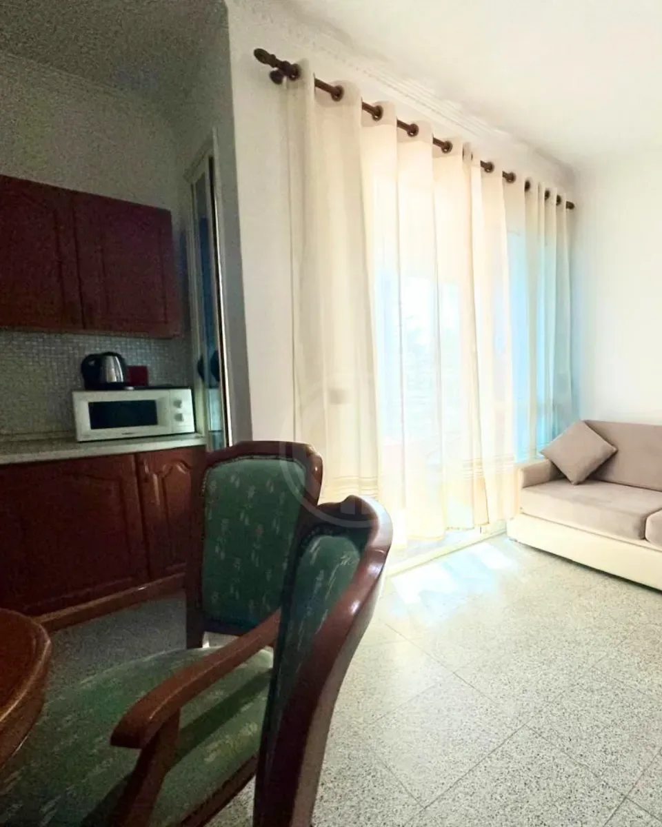 JEPET ME QIRA – Apartament 1+1 (Vijë e Parë, Pamje Deti) prane Adriatik 2 3