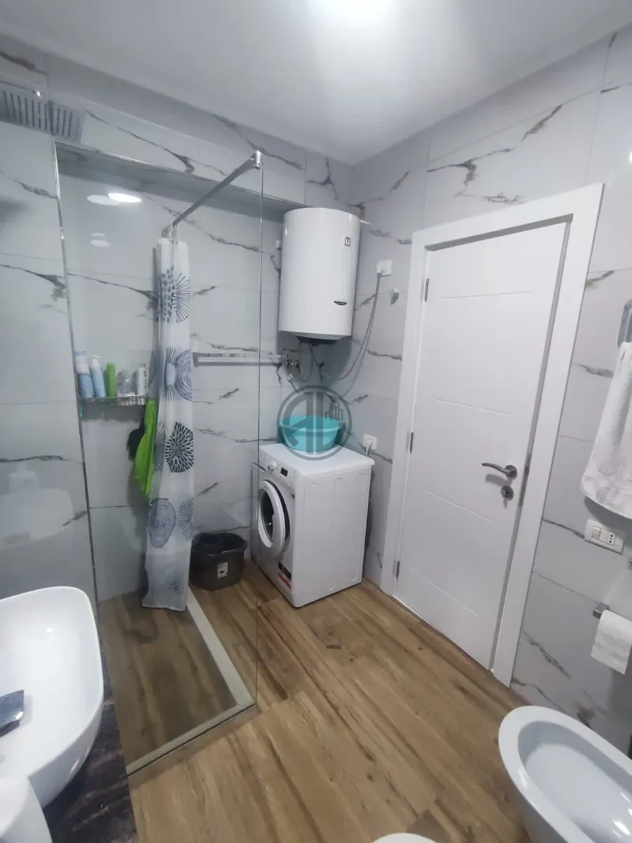 Apartament 1+1 me qira në Golem – vetëm pak hapa nga deti!