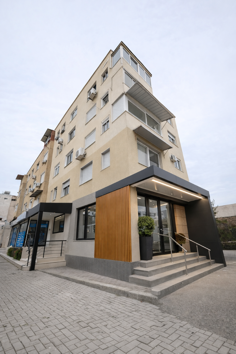 Shitet Apartament / Ambient Biznesi – Pranë Shkollës "Naim Frasheri" 4