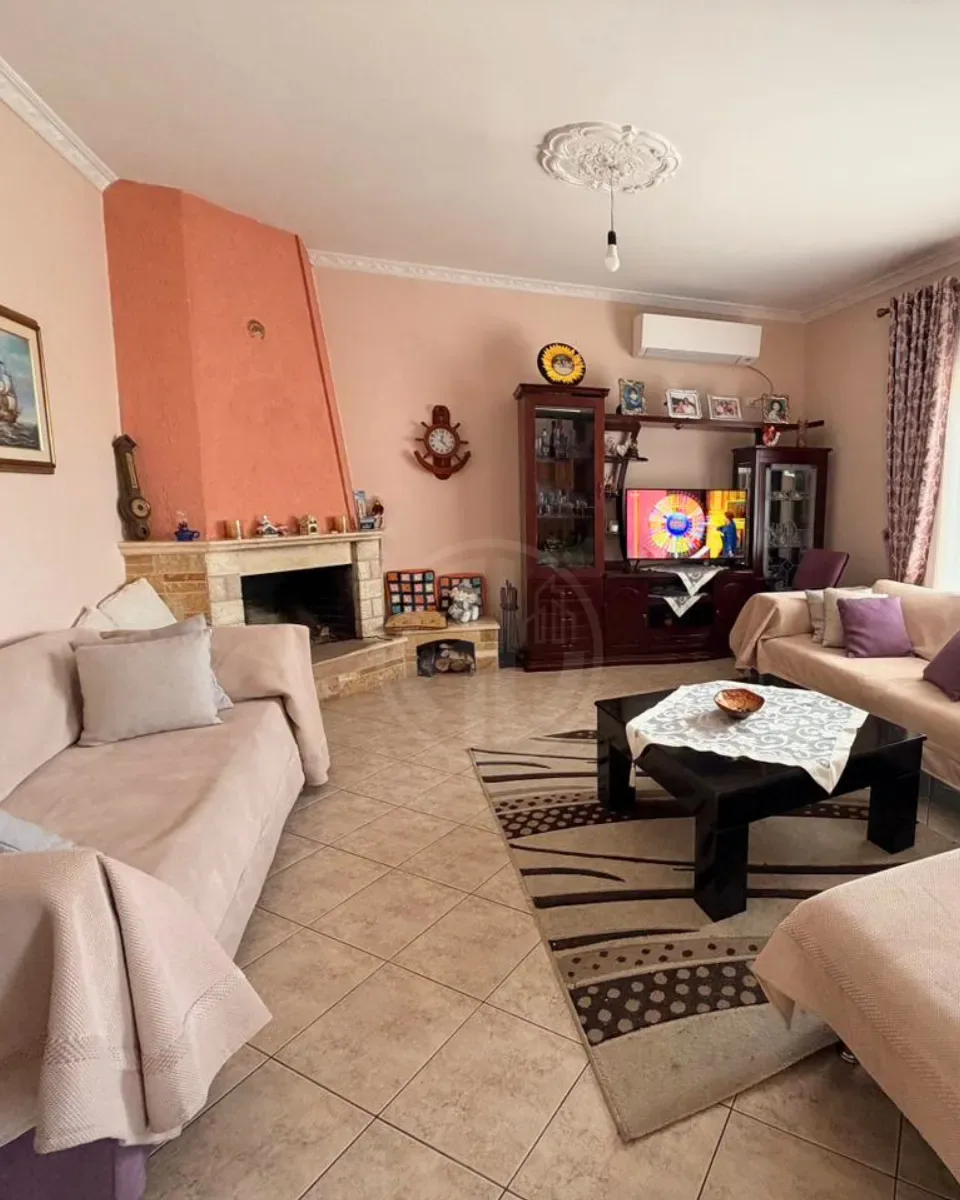Shitet Vila 3-Kateshe – , Rruga Dytësore Plazh, Durrës 2