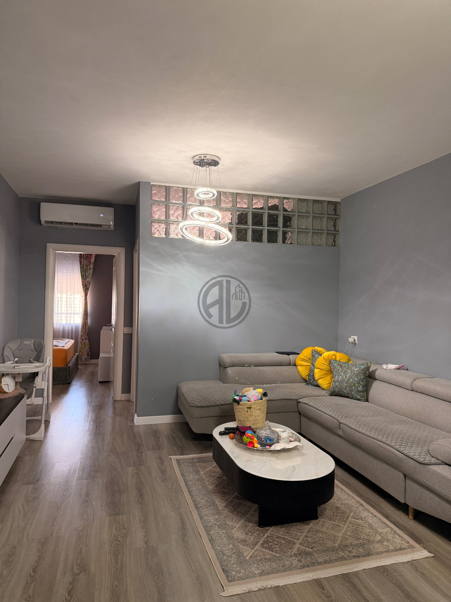 Apartament 2+1 per shitje prane UKD 3