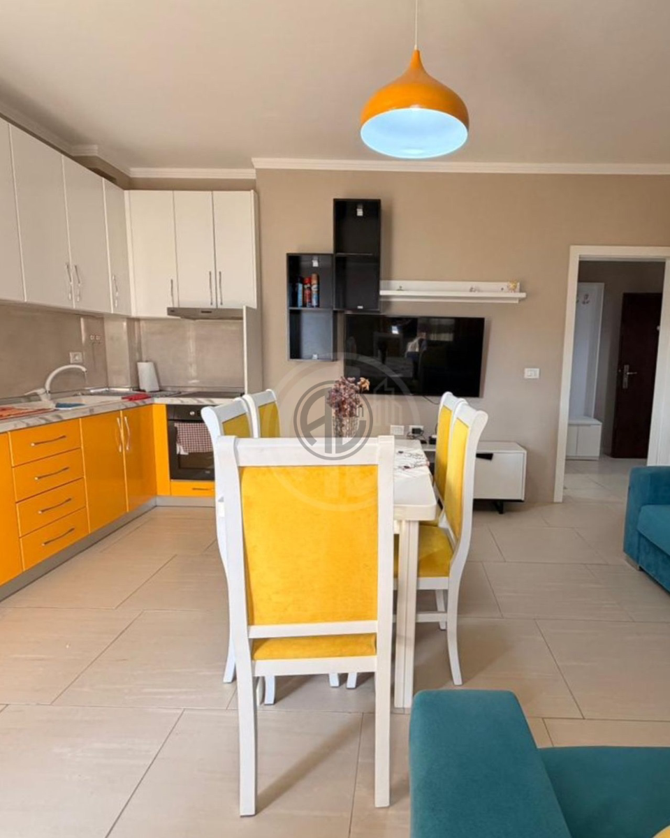 Apartament 1+1 me qera Golem