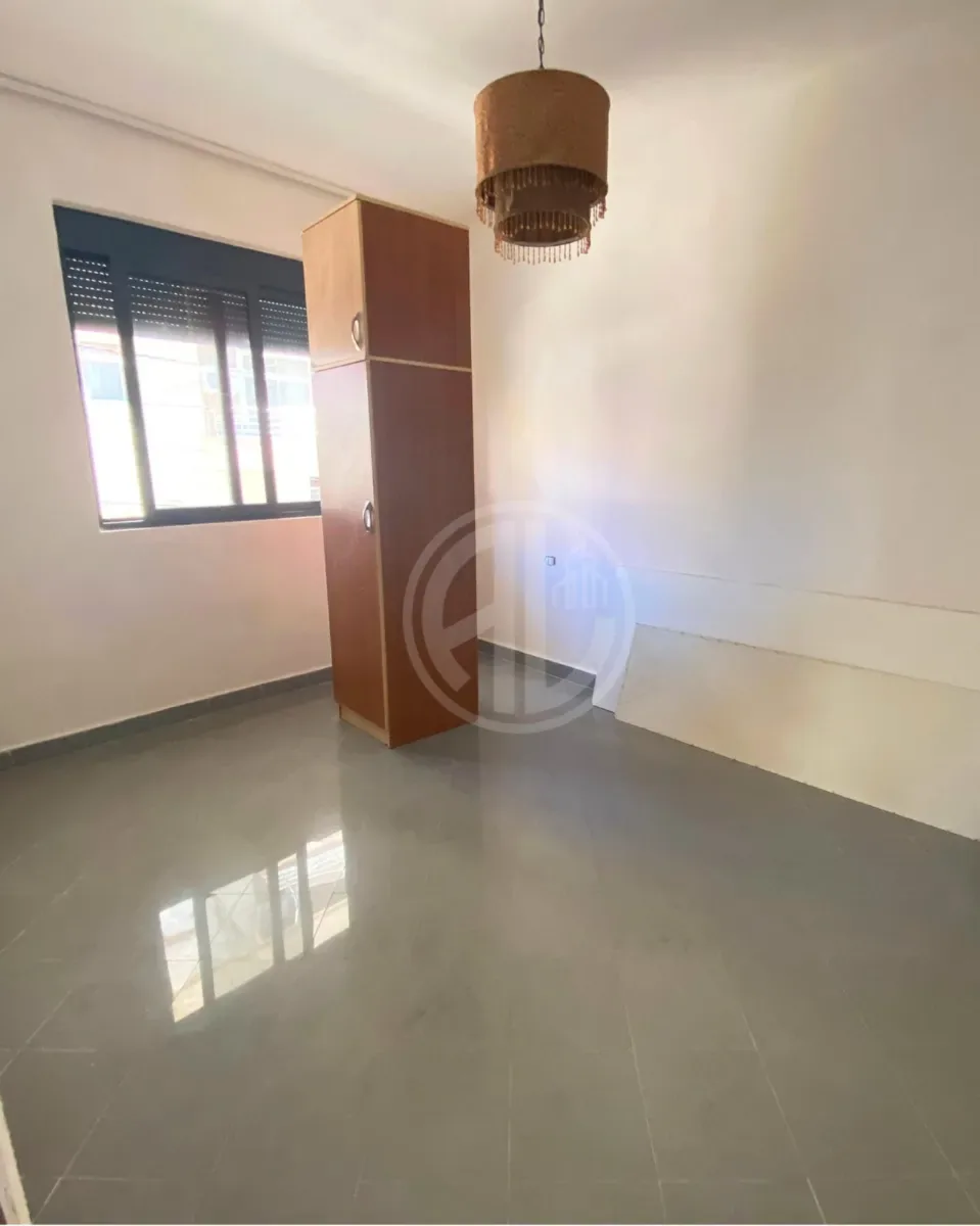 Apartament 2+1 me Qira -Qendra e Durrësit 3