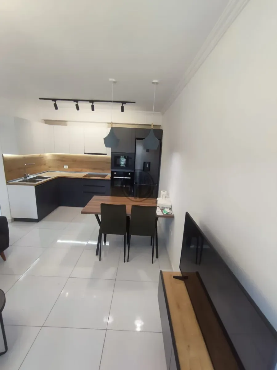 Apartament 1+1 me qira në Golem – vetëm pak hapa nga deti!