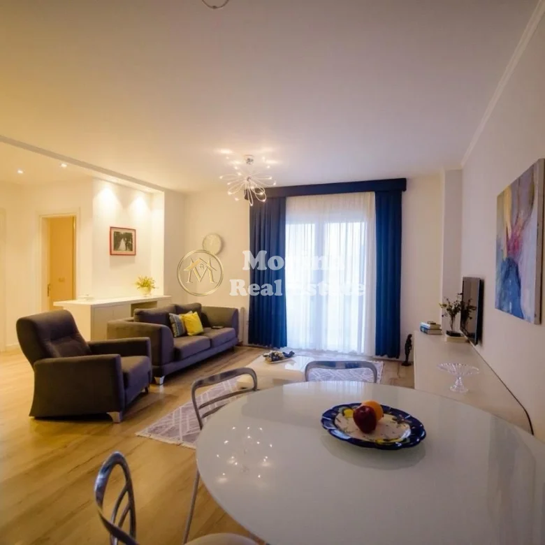 Qera | Apartament 2 + 1 Ministria e Jashtme | 900 €/muaj