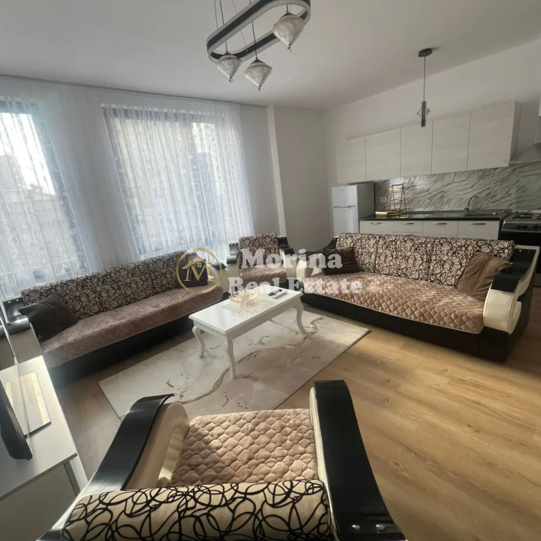 Qera | Apartament 2 + 1 | Bulevardi i Ri | 680 €/muaj 2
