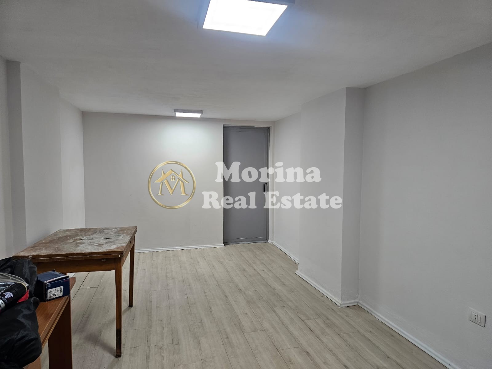 Shitet, Ambient Biznesi, 69,000 Euro