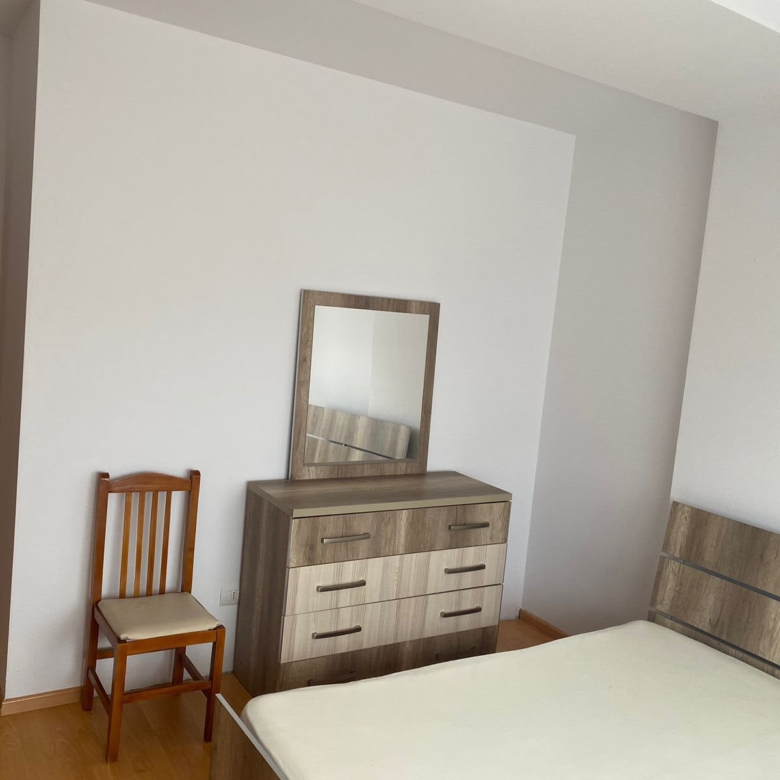 Qera | Apartament 1 + 1 | Xhamllik | 500 €/muaj 4