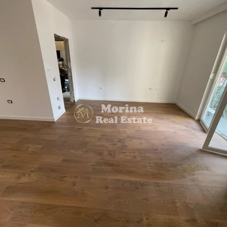 Qera | Apartament 1 + 1 | Air Albania Stadium | 1000 €/muaj 3