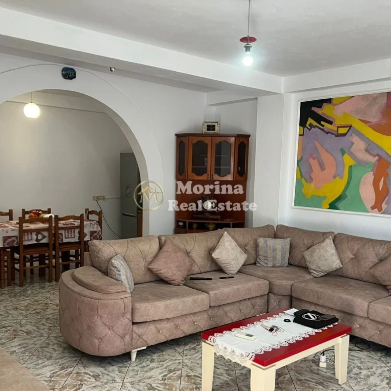Shitje | Vilë 7 + 1 | Brraka | 400000 €