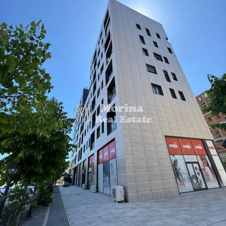Qera | Ambjent Biznesi | Square 21 | 650 €/muaj 4