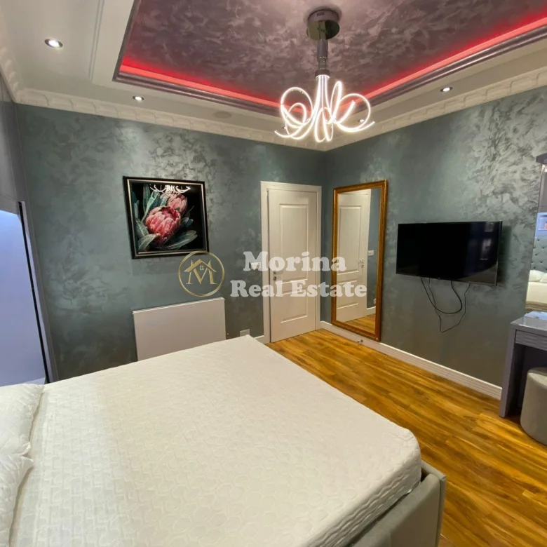 Qera | Vilë 2 + 1 | Rruga Njazi Meka | 450 €/muaj 4