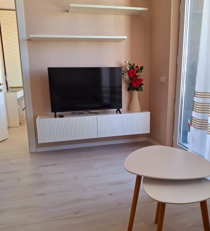 Qera | Apartament 1 + 1 | Rruga Bashkim Shkurti | 400 €/muaj 3