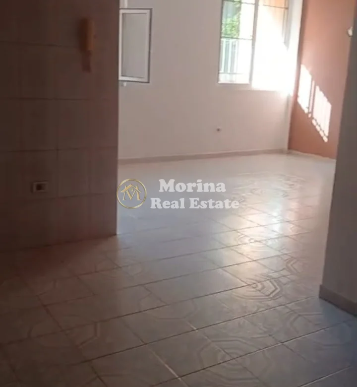 Qera | Vilë 2 + 1 | Tregu Elektrik | 350 €/muaj