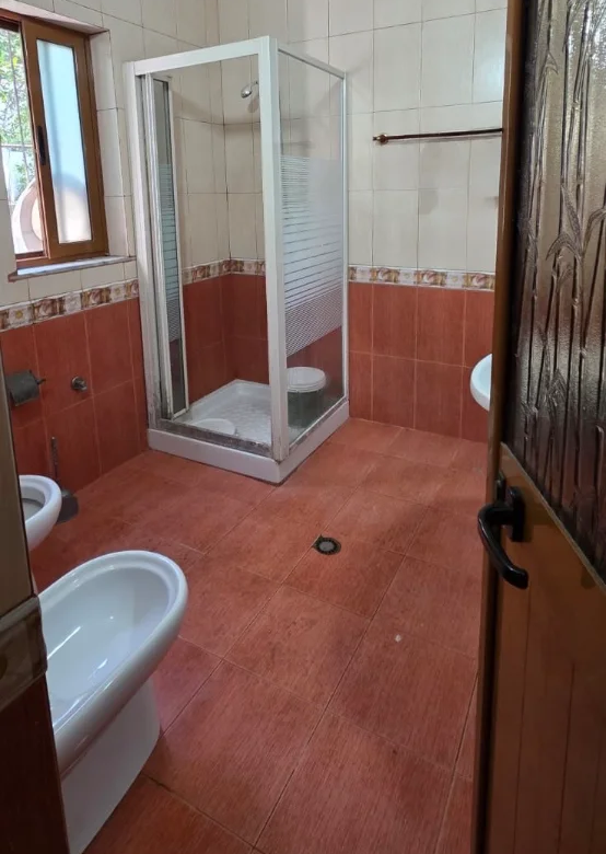 Qera | Shtëpi private 2 + 1 | Koder- Kamëz | 500 €/muaj 3