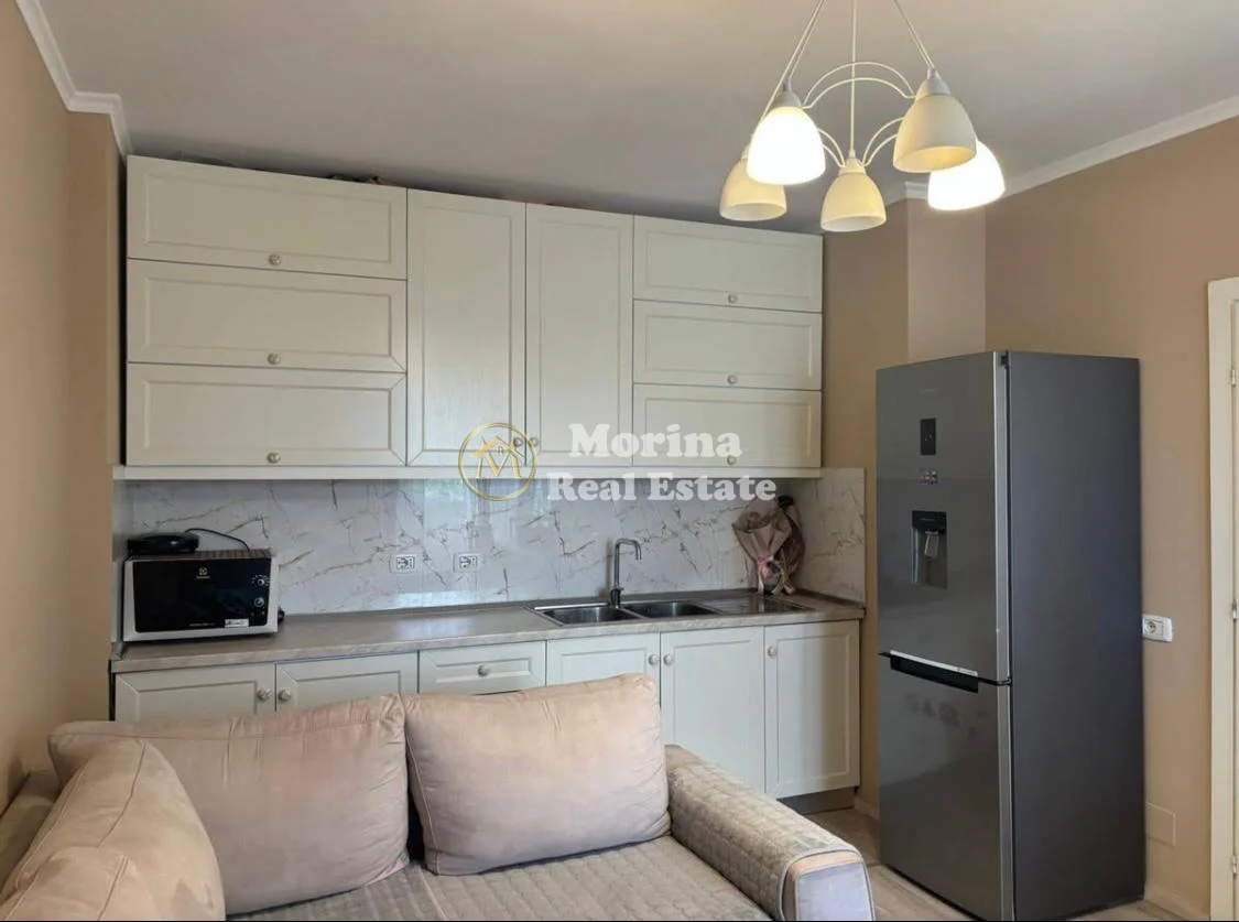 Qera | Apartament 1 + 1 | Rruga Myslym Shyri | 600 €/muaj
