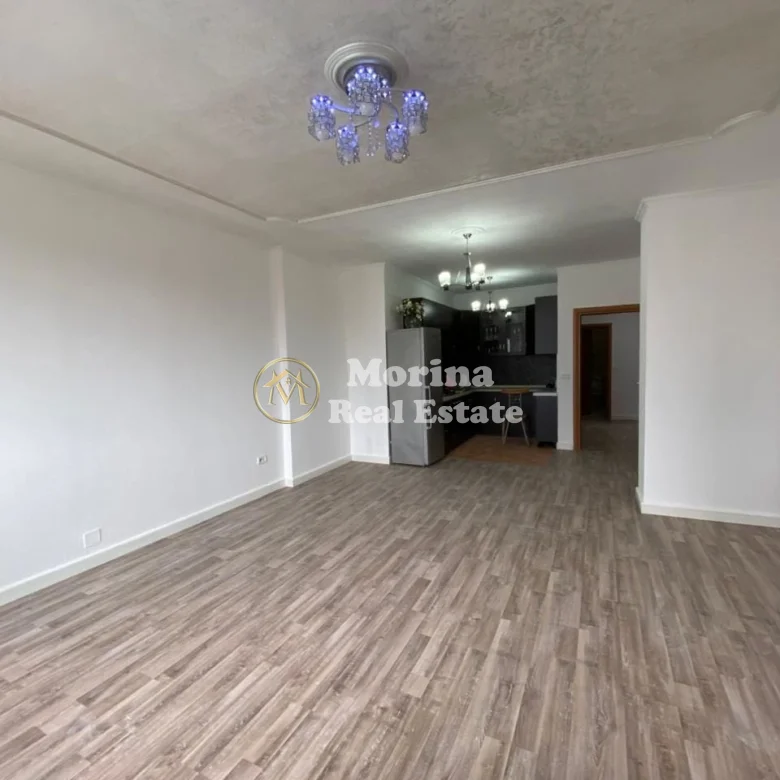 Qera | Ambjent Biznesi | Bulevardi Gjergj Fishta | 1500 €/muaj