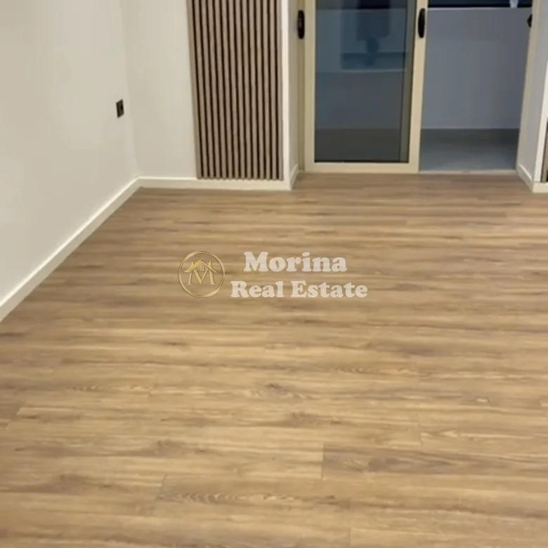 Qera | Ambjent Biznesi | Vasil Shanto | 700 €/muaj 2