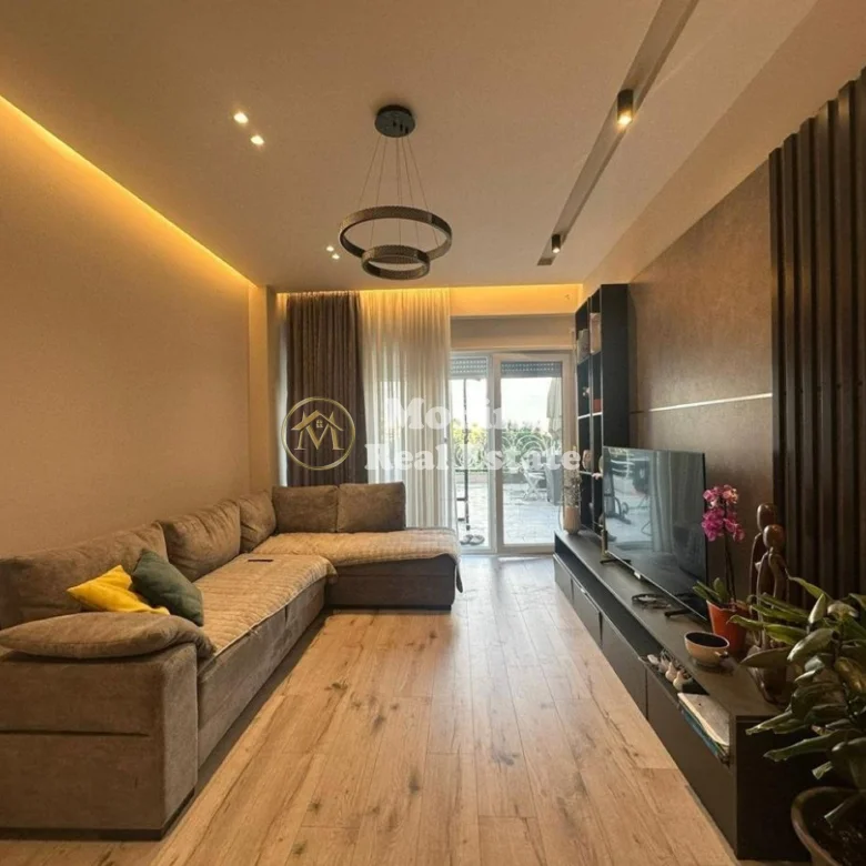 Shitje | Triplex | Kodra e Diellit 2 | 335000 € 2