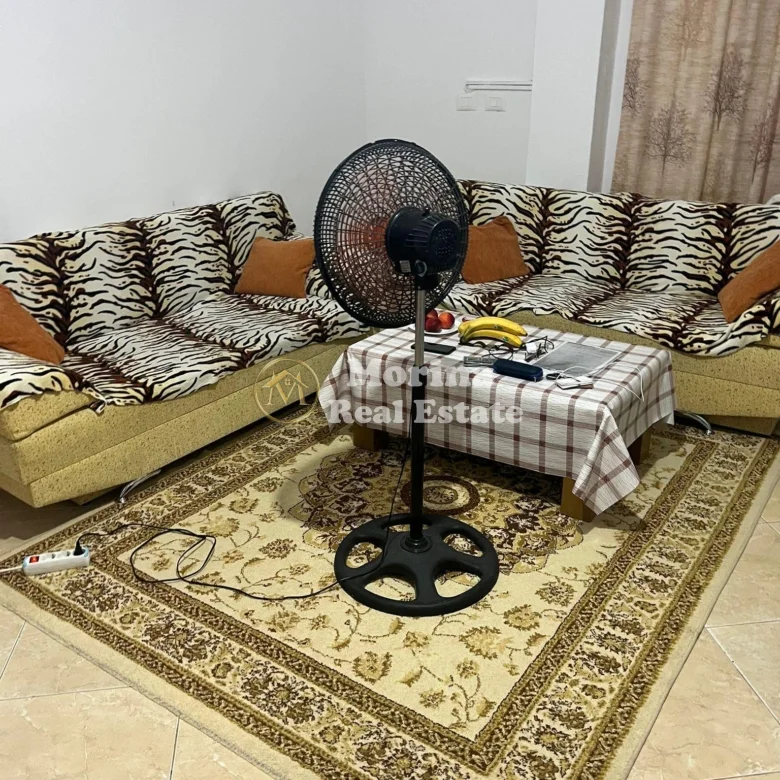 Qera | Shtëpi private 1 + 1 | Instituti Bujqësor | 250 €/muaj 2