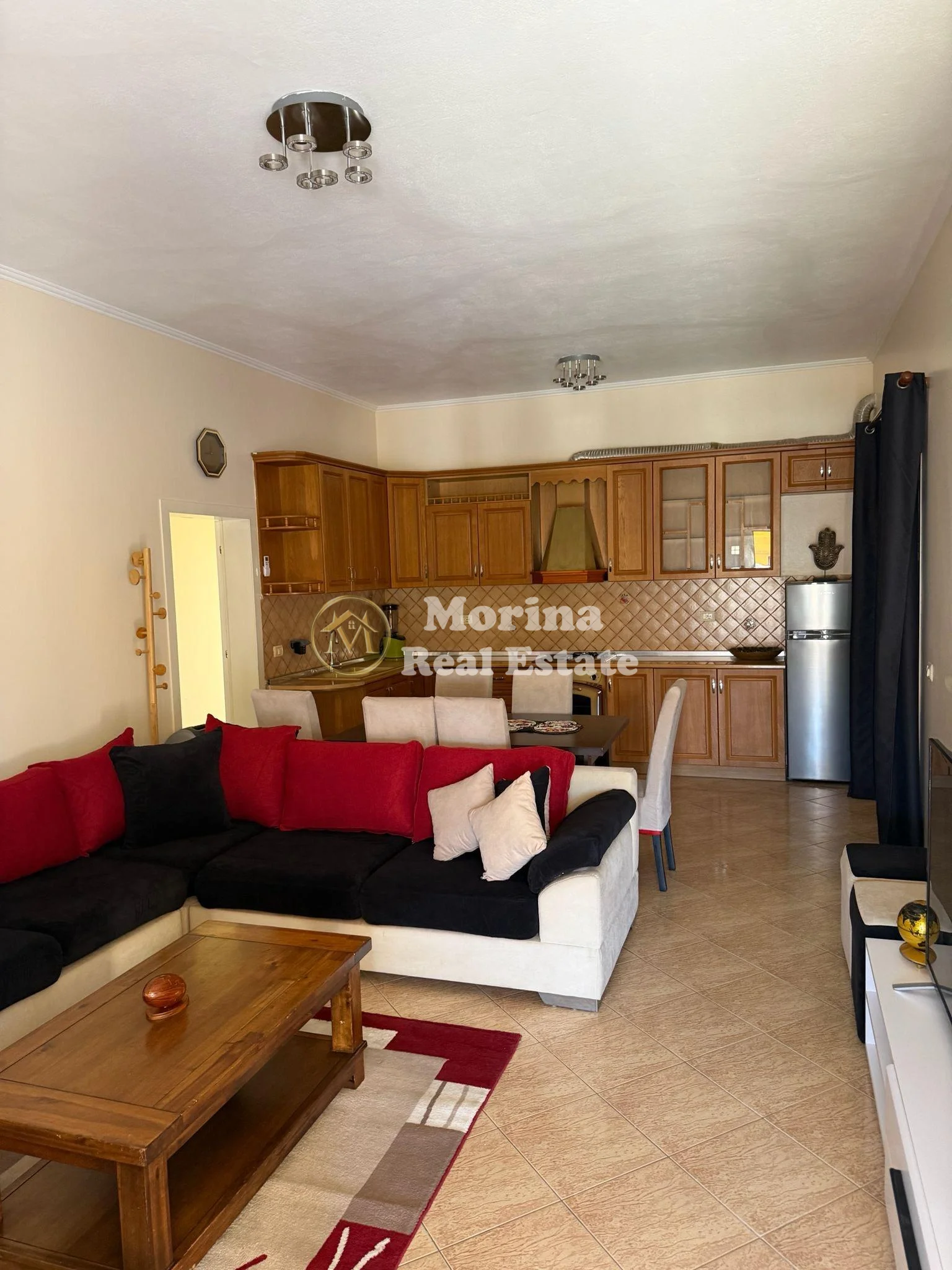 Qera | Shtëpi private 3 + 1 | Allias | 600 €/muaj