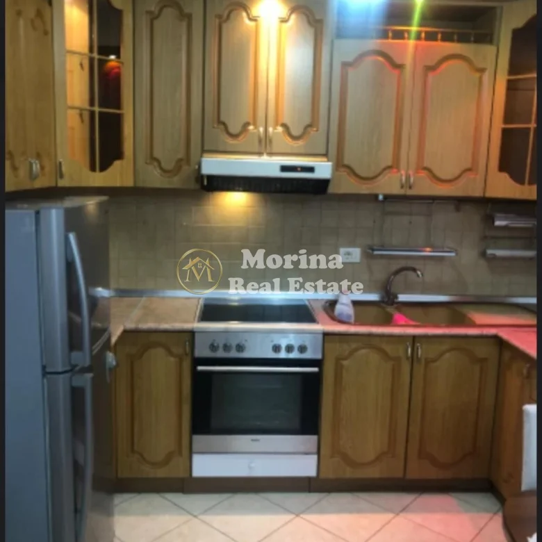Qera | Apartament 3 + 1 | Bulevardi Zogu i Parë | 700 €/muaj 4