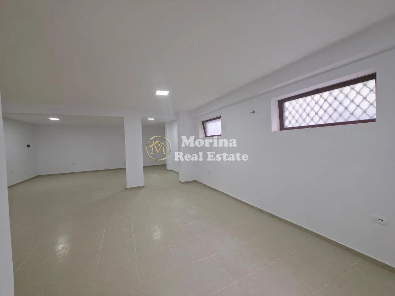 Shitje | Ambjent Biznesi | Xhamia e Selitës | 180000 €