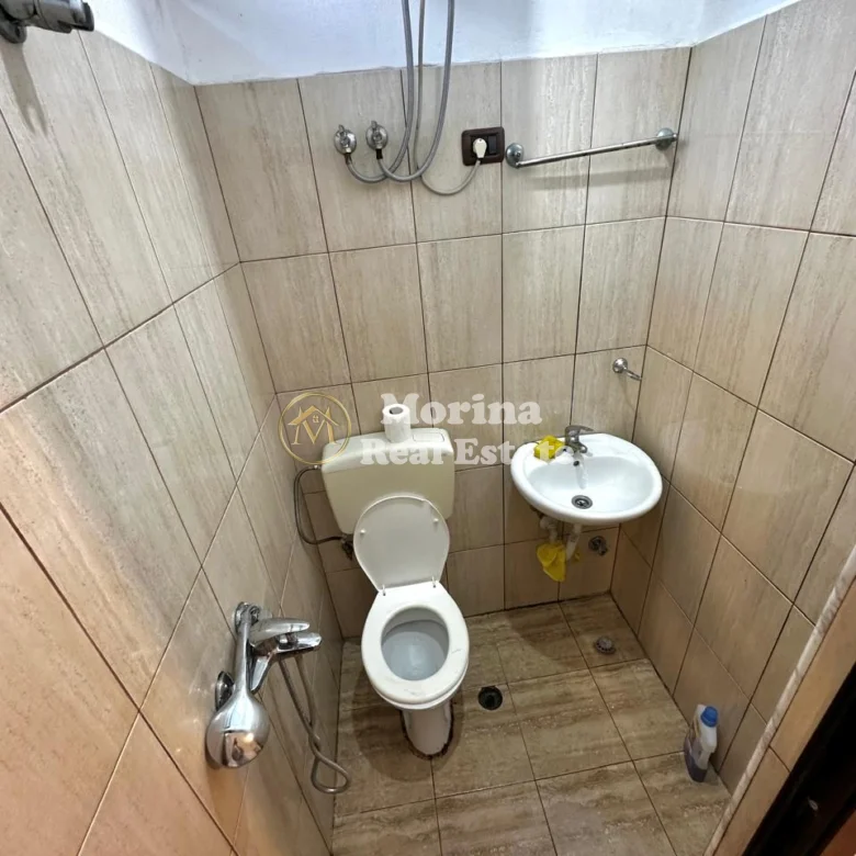 Qera | Shtëpi private 1 + 1 | Rruga Irfan Tërshana | 270 €/muaj 2
