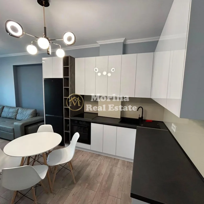 Qera | Apartament 2 + 1 | Rruga e Barrikadave | 750 €/muaj 2