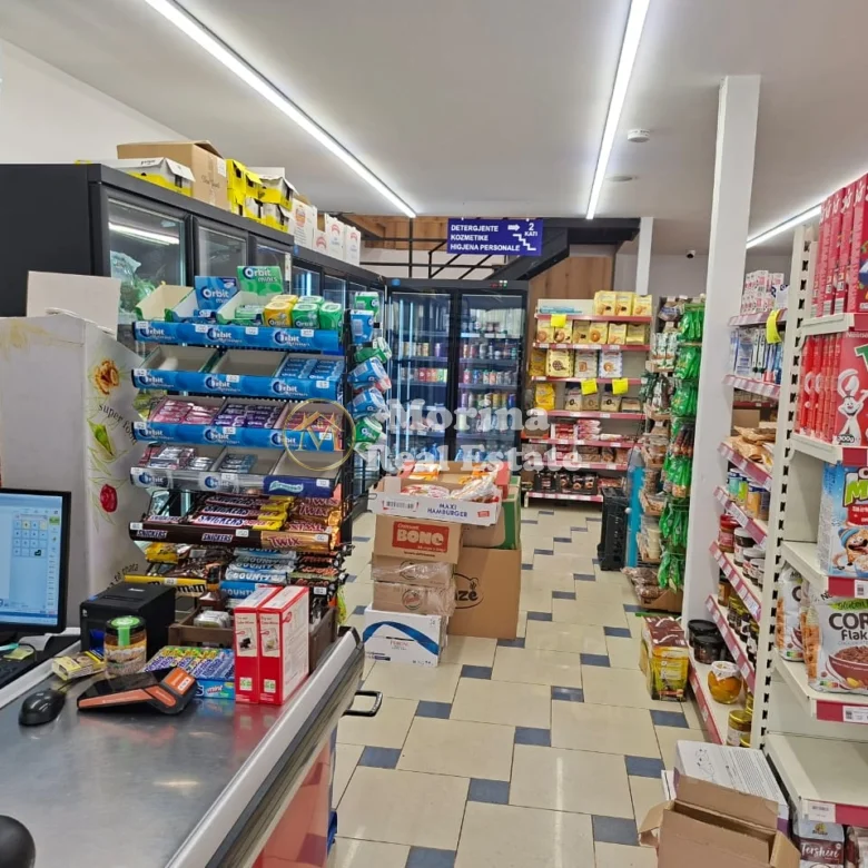 Qera | Ambjent Biznesi | Rruga Islam Alla | 1500 €/muaj 2