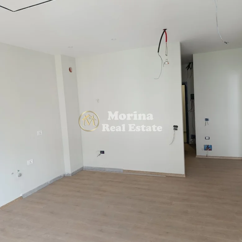 Shitje | Apartament 1 + 1 | Rruga 5 Maji | 145000 € 3