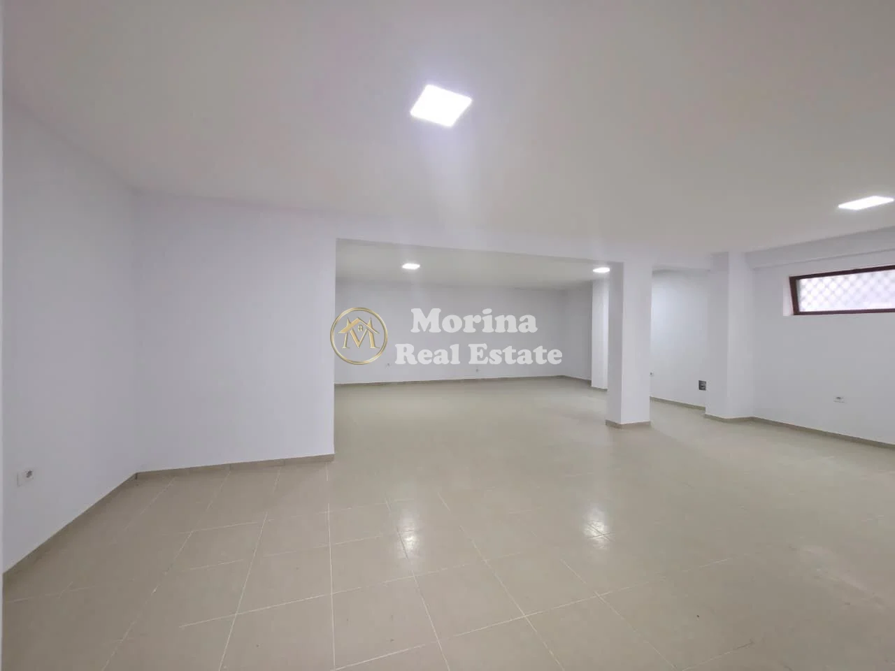 Shitje | Ambjent Biznesi | Xhamia e Selitës | 180000 €