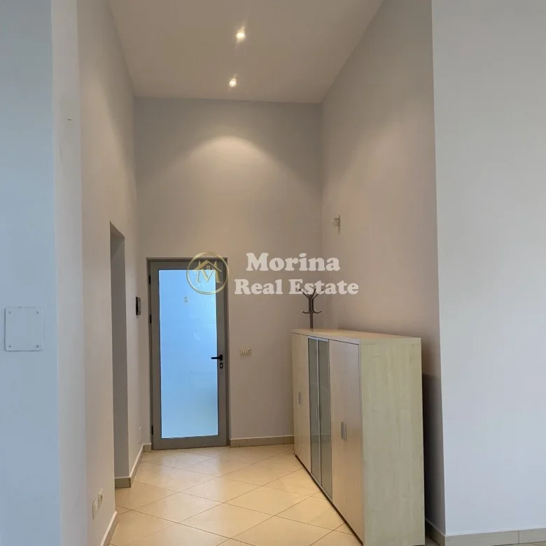 Qera | Ambjent Biznesi | Rruga e Dibrës | 480 €/muaj 4