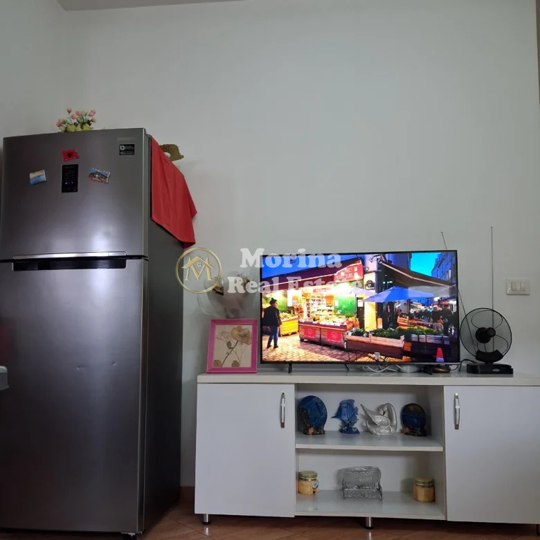 Shitje | Apartament 2 + 1 | Rruga Irfan Tomini | 160000 € 4