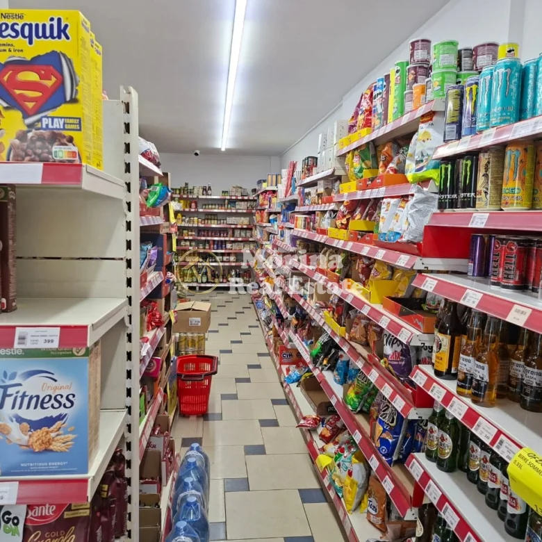 Qera | Ambjent Biznesi | Rruga Islam Alla | 1500 €/muaj 3