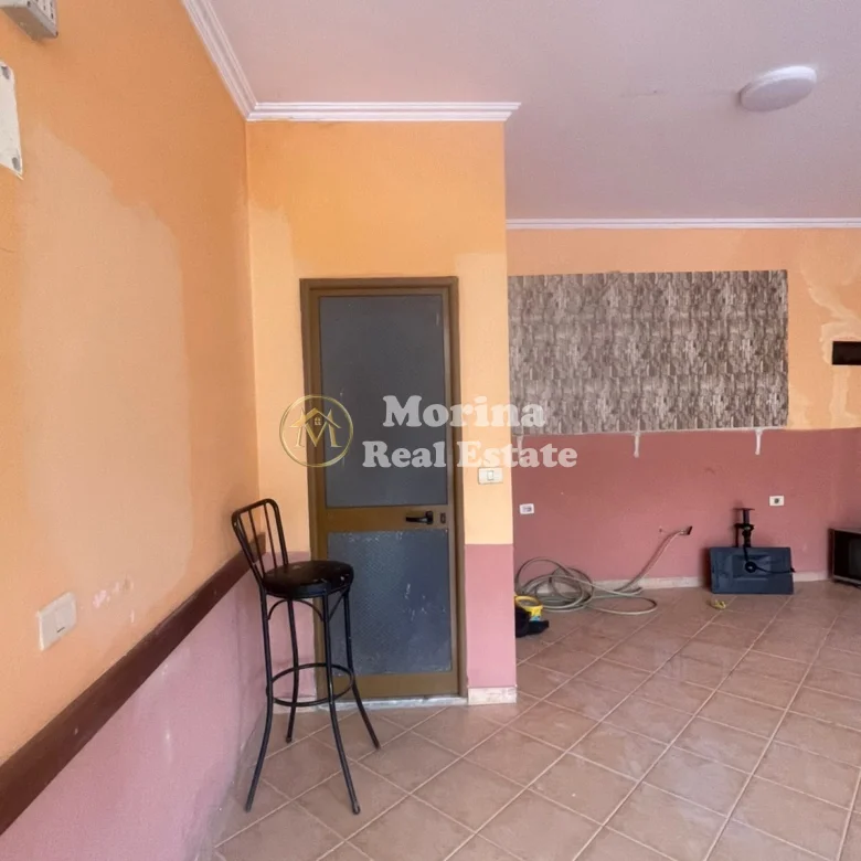 Shitje | Ambjent Biznesi | Kinostudio | 105000 €