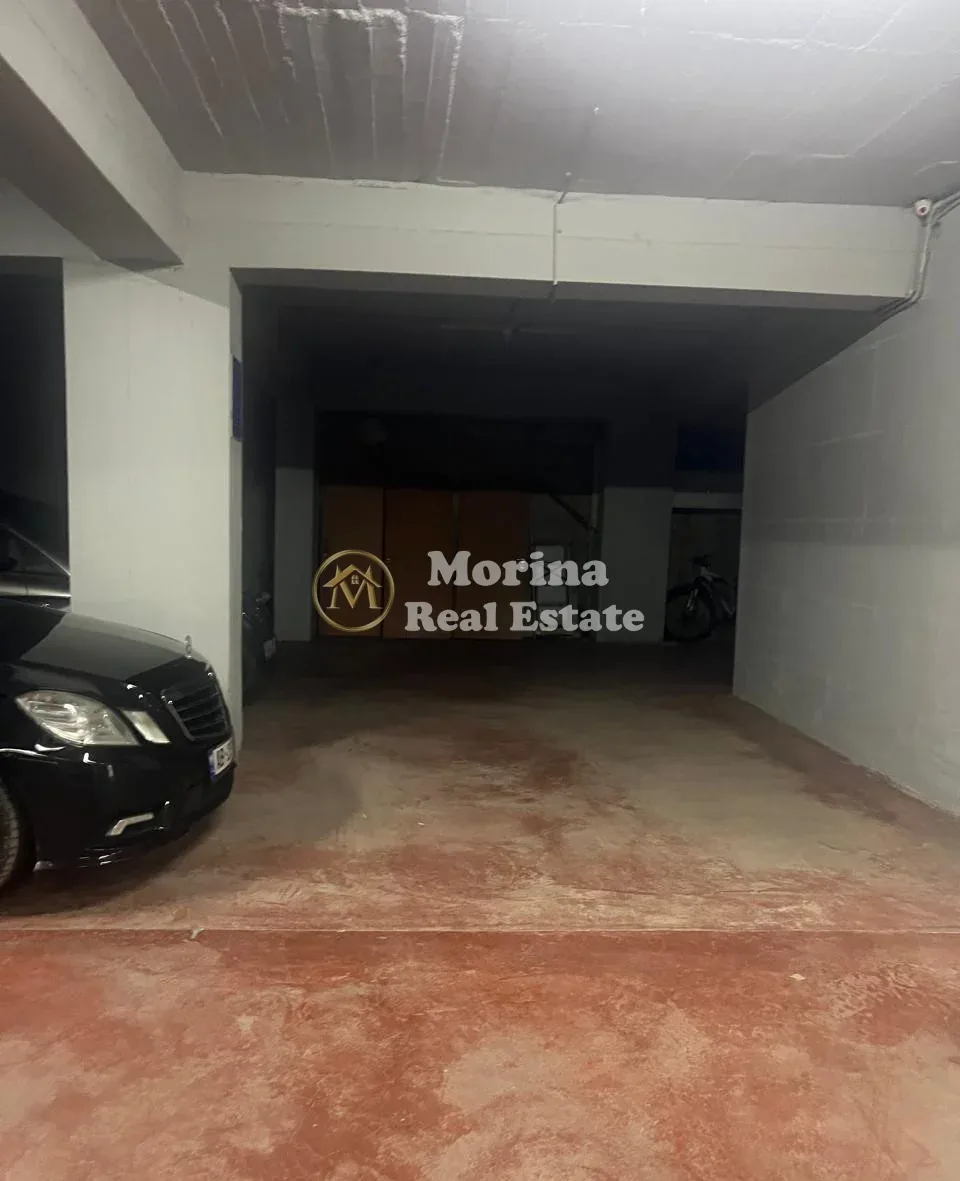 Shitje | 10 Garazhde | Astir | 210000 €