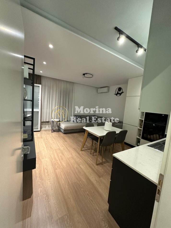 Shitje, Apartament 1+1, Rr:”5 Maji”, Cmimi 160000 Euro