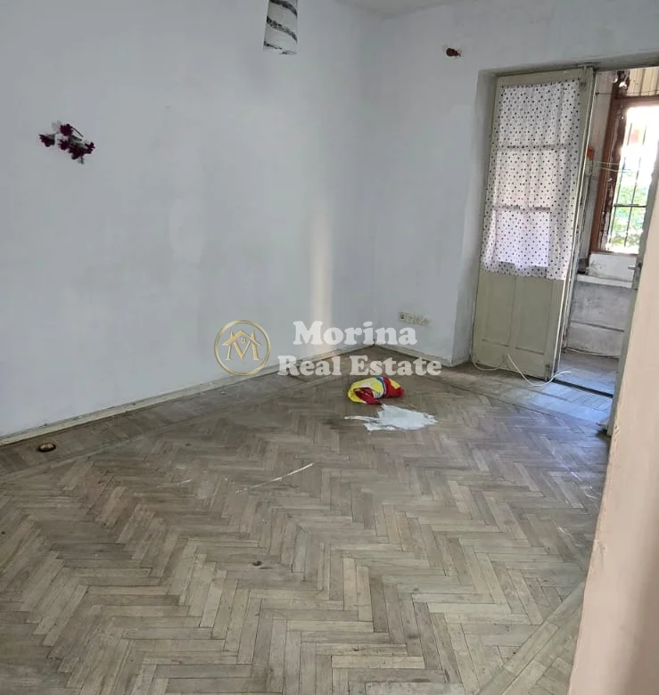 Shitje | Apartament 2 + 1 | Rruga Myslym Shyri | 193000 € 4