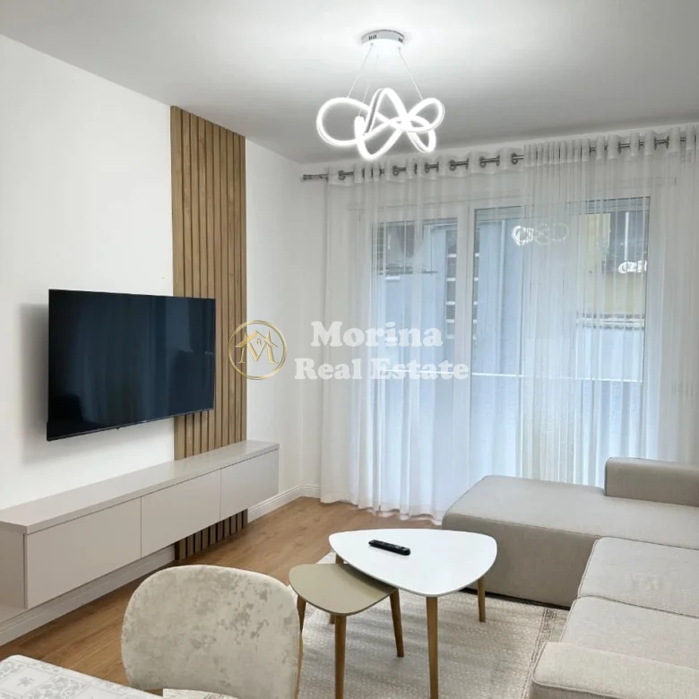 Qera | Apartament 2 + 1 Ministria e Mbrojtjes | 700 €/muaj 2
