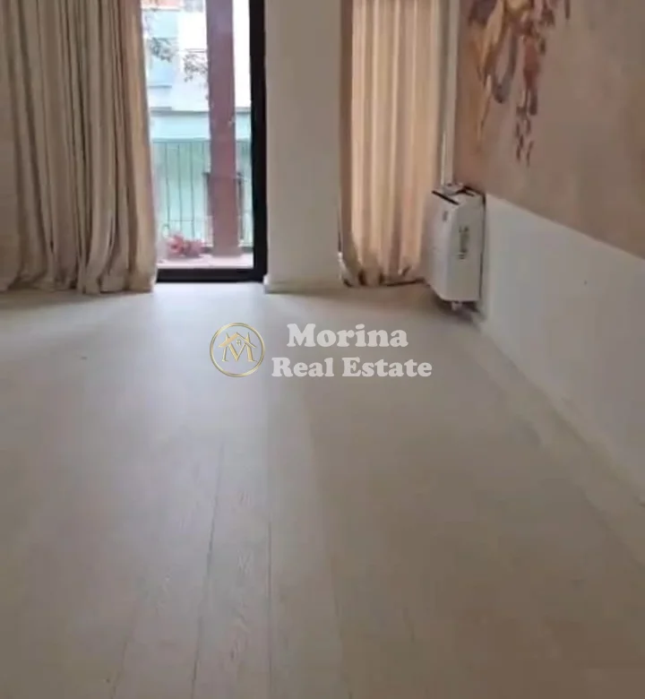 Qera | Ambjent Biznesi | Rruga e Kavajës | 1100 €/muaj 4