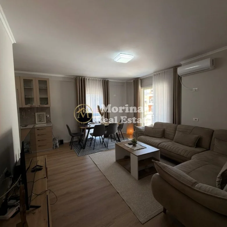 Qera | Apartament 2 + 1 | Prokuroria e Rrethit Gjyqësor Tiranë | 700 €/muaj