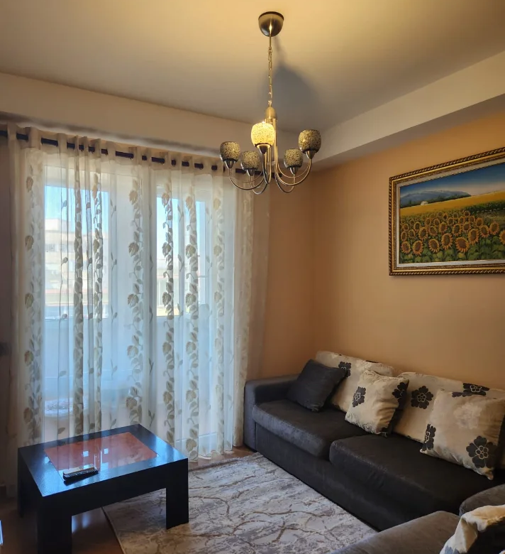 Qera | Apartament 1 + 1 | Fresku | 380 €/muaj