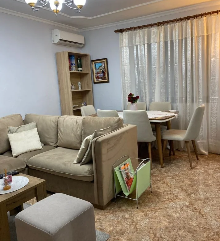 Qera | Apartament 2 + 1 | Rruga e Elbasanit | 640 €/muaj 3